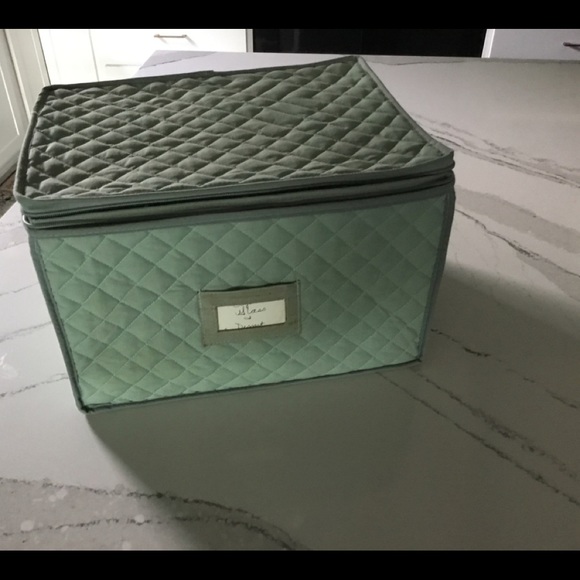 1 Green Glass Holder
